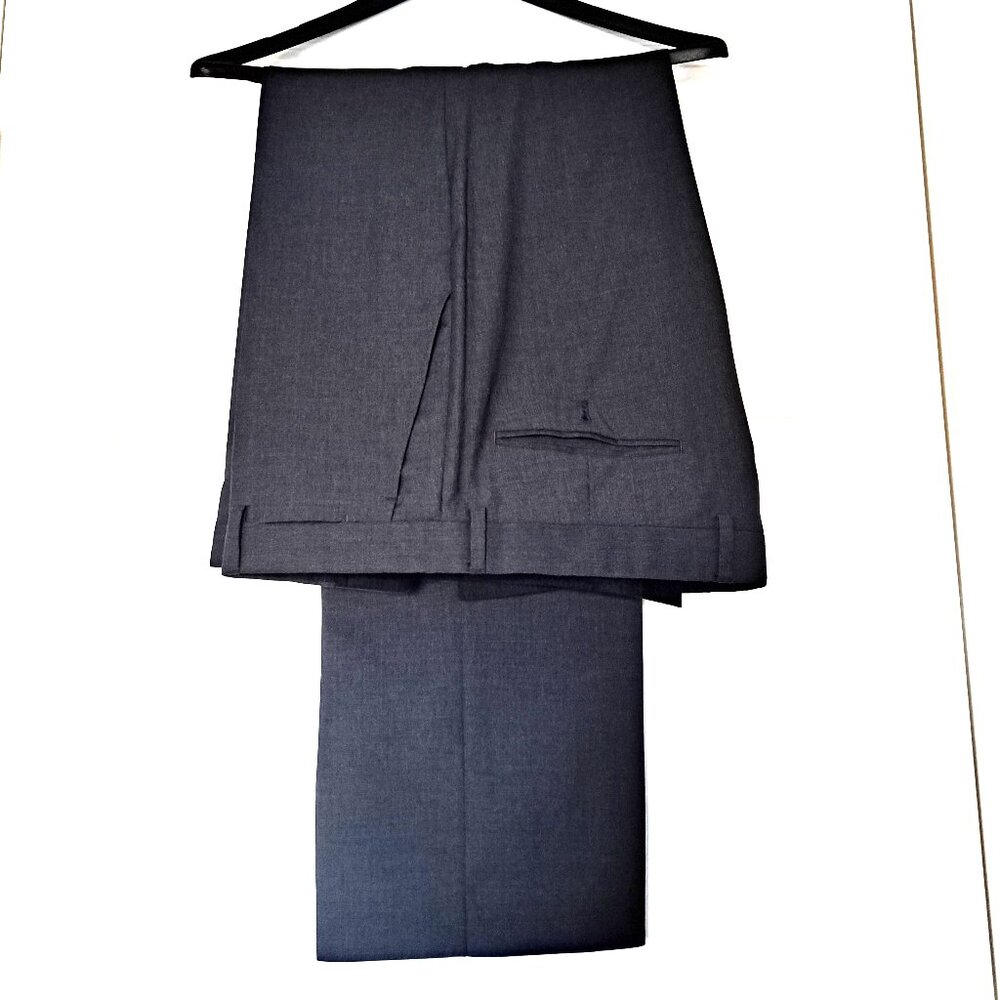 VALENTINO Luxury Men’s Gray Wool Pants Flat Front Dress Trousers IT 56R /40 US